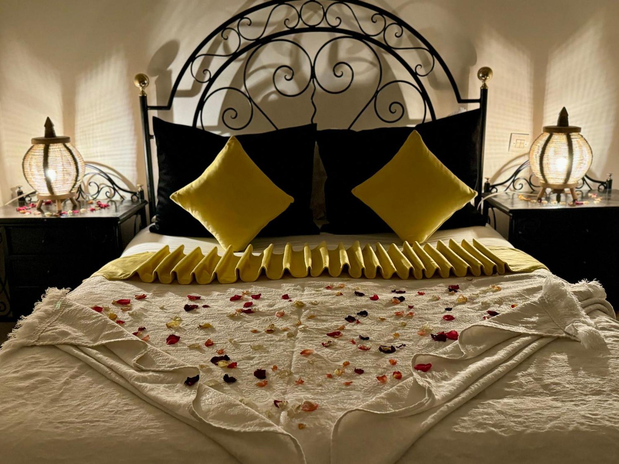Riad Iklil Marrakesh Buitenkant foto